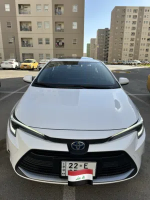 تويوتا كورلا هايبرد للبيع موديل 2024