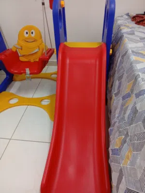 مرجوحه اطفال و زحليقه