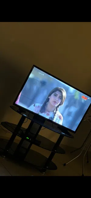 تلفويون Led /42 انش (مو سمارت )