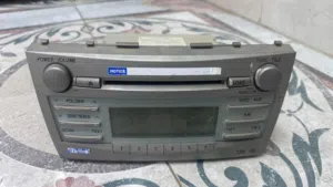 للبيع مسجل يركب لكامري واوريون موديل 2007الى 2011