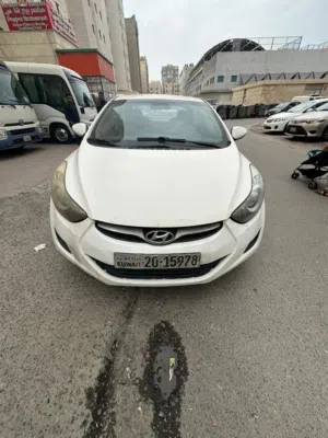 Used Hyundai Elantra in Farwaniya
