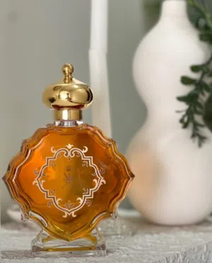 عطر زهوري من التوزيعات السلطانية الخاصة
