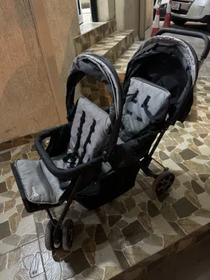 بيعه سريعه عربانة اطفال