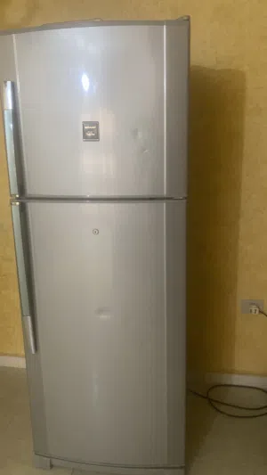 ثلاجه شارب 16 قدم سلفر