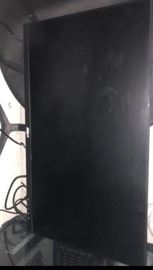 شاشه قيمنق 27 بوصه 180Hz 0.5ms