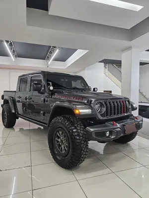 new-jeep-gladiator-in-hebron