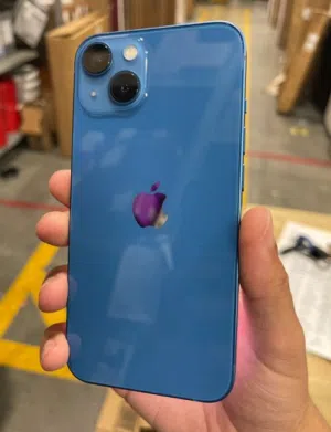 128 gb Iphone 13
