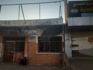 محل للإيجار في شارع الحرية موقع مميز جدا ومساحة ممتازة.