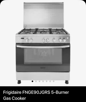 Ovens . Frigidaire . Used1