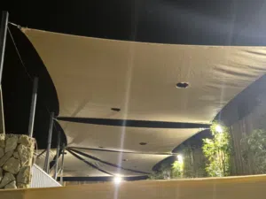 بالسعر المنافسس امكانية عمل كافة اعمال الشوادر من خيم وتعليق وتسكير اكواخ ومظلات ..