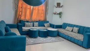 كنبات فخمه