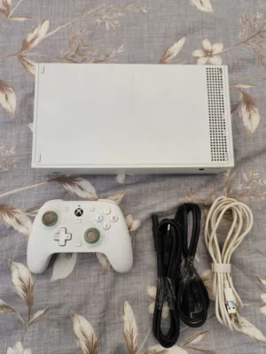 x box سيريس s جهاز نظيف