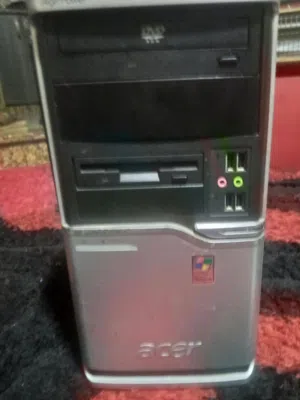 كمبيوتر للبيع