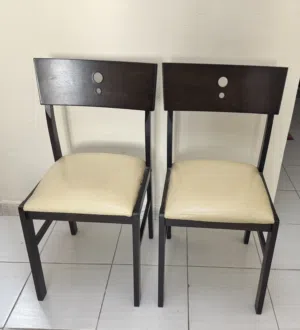 2 pc wooden chair
