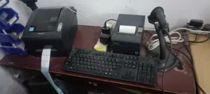 جهاز محاسبة مع ملحقاته