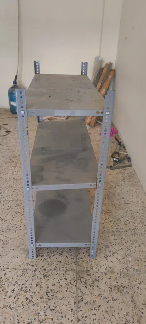 workshop or garden stand (shelf)