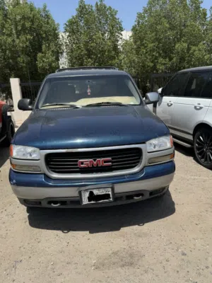 يوكن موديل 2000