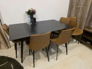 Dinning Table for sale