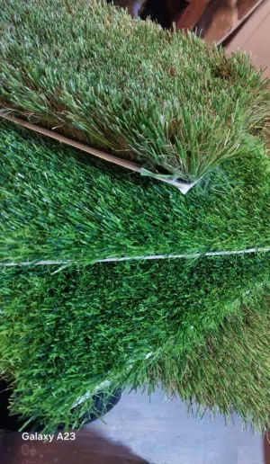 عشب صناعي باقل اسعار واعلى جوده عند  النساجون الماهرون عمان المقابلين ش الحريه  مبنى 139