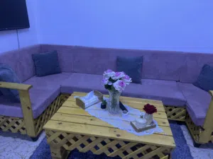 طقم للبيع استعمال بسيط