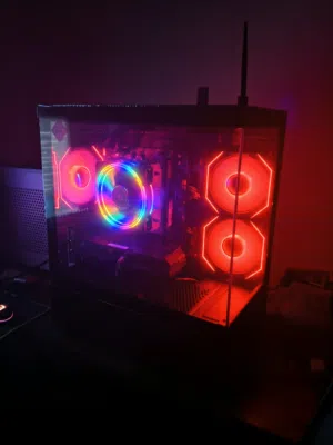 تجميعة العاب وتصميم شبه جديده بكرت RTX 3060 ومعالج رايزن 5 مع كيس زجاجي للبيع