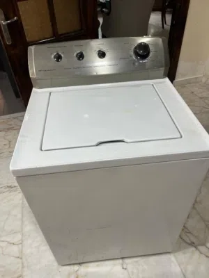 غسالة بحالة جيدة washing machine
