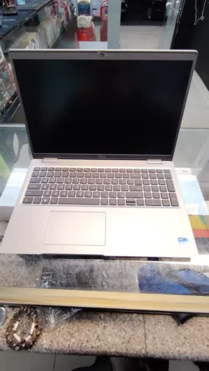 لابتوب Dell precision 3560 Core i7 11th Generation