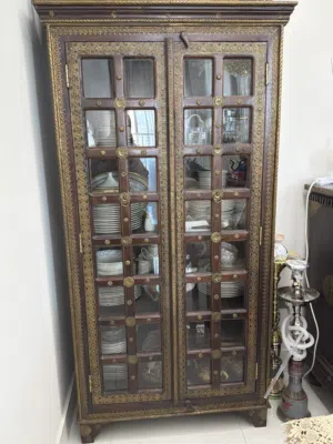 بوفيه مع خزانة أدراج من الخشب الطبيعي ( قطعتين )