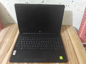 HP 15-dw3 i5-1135G RAM.8GB SSD.256GB