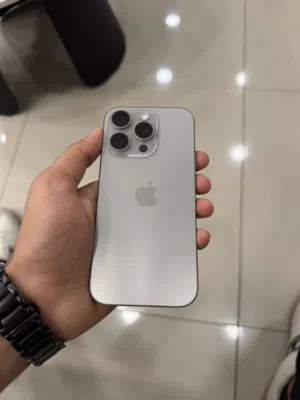 iPhone 16 Pro 128GB natural titanium – Excellent Condition