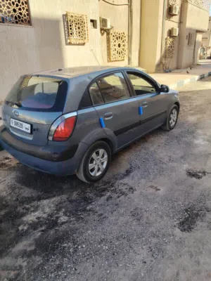 كيا ريو 2007