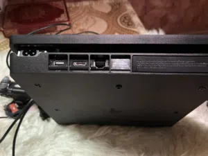 بلايستيشن 4للبيع مستعمل 2شهر  ب70ريال