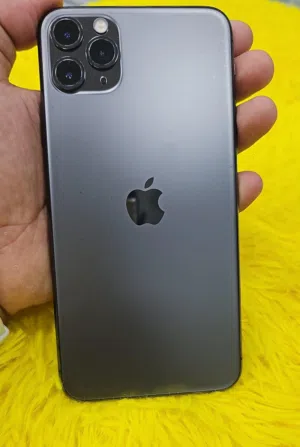 Apple iPhone 11 Pro Max 256 GB in Al Batinah