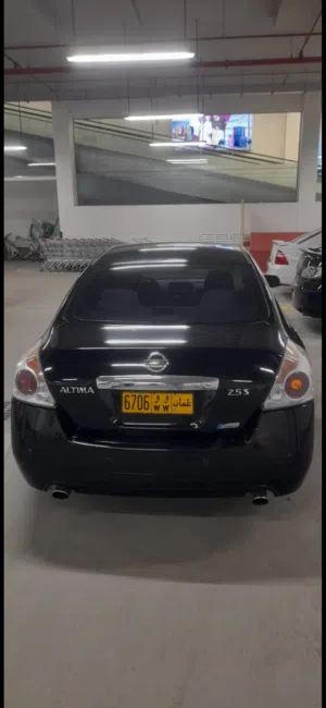Used Nissan Altima in Muscat