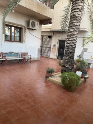 500 m2 More than 6 bedrooms Townhouse for Sale in Tripoli Kashlaf