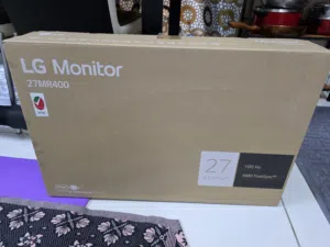 Very mint condition 27 inch LG monitor. 2024 model