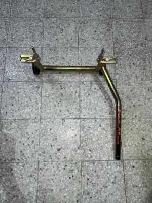 Pit-bull rear wheel stand and motorcycle ramp