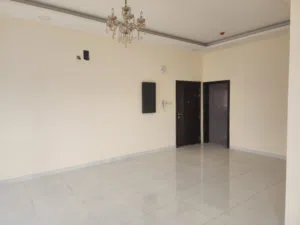 شقة عائلية للإيجار في الحد – بالقرب من مستشفى الشرق الأوسط Family Apartment for Rent in Al Hid