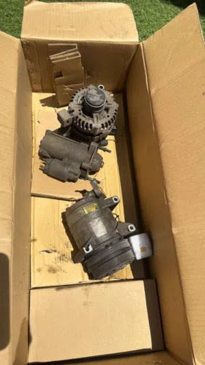 كمبريسر فولفو S40 2009 وسلف Volvo S40 2009 compressor and self Orginal used all good