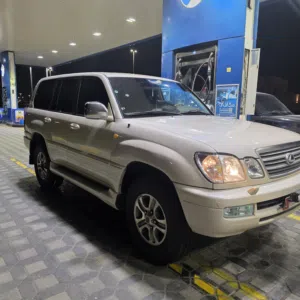 لكز ستيشن lx470 2004