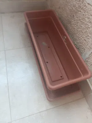 قوارير زراعة مستطيلة بحال الجديد