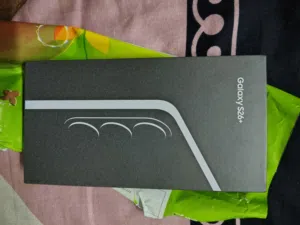 Samsung Galaxy s26 plus 12gb 256gb middle east version.. purple