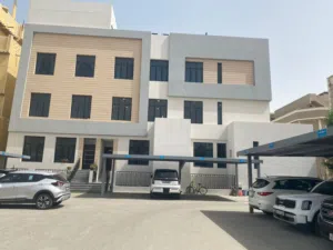 للايجار شقة فاخرة في سلوى