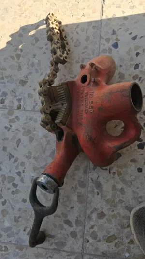 ملازم RIDGID جنزير