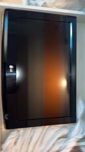 شاشه LG كوريه اصليه حجم 27