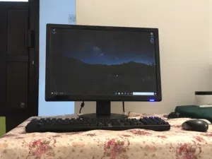 كمبيوتر بكج كامل اذا تبغى المعلومات طالع الوصف