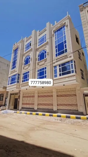 4 Floors . 5 m2 . Landlord4