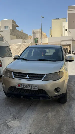 اوتلاندر مستبيشي 2008