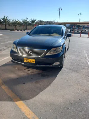 Used Lexus LS in Al Batinah