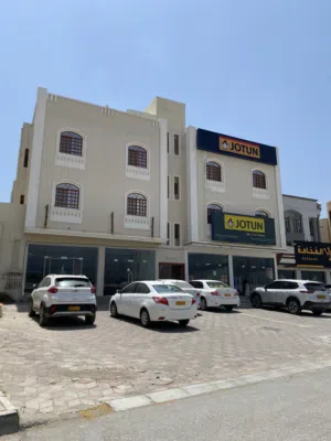 محل للايجار في نزوى قريب من السوق